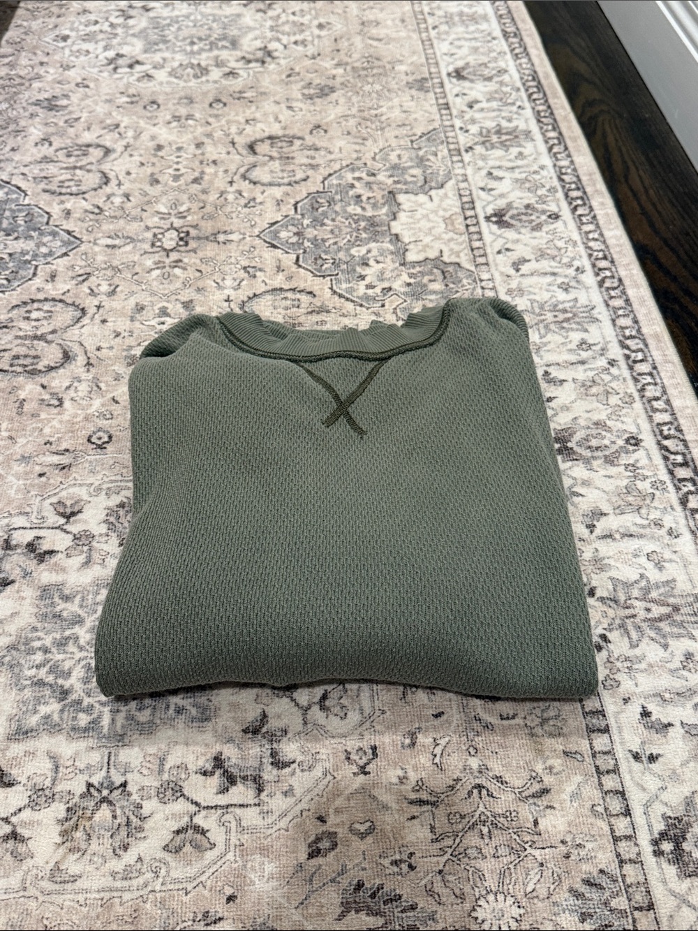 aerie Olive Green Women's Crewneck Sweater
